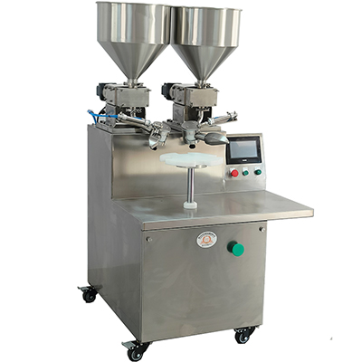 Double-head cream spreading machine